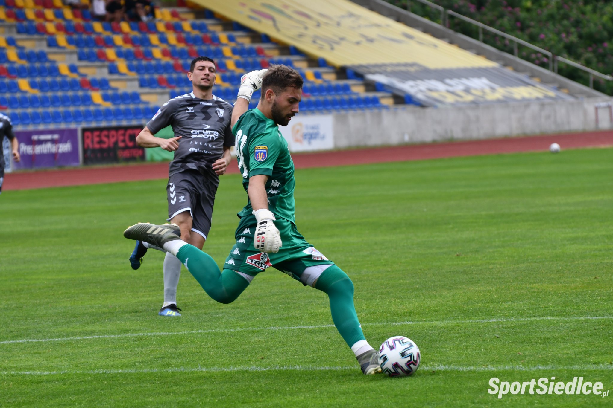 Jakub Kowynia kolejnym nabytkiem MKP Pogoń
