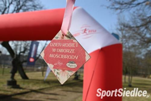 dzien_kobiet_w_moscibrodach26 (113)