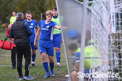 jastrzab_sep26101126S_5845