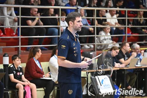 kps_anioly23102626S_7042