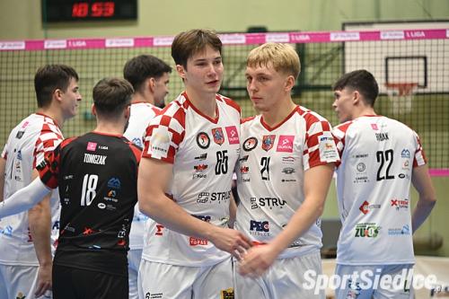 kps_anioly23102626S_7098