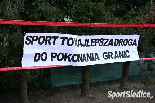 otwarcie_boiska_w_czurylach (1)