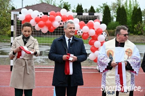 otwarcie_boiska_w_czurylach (18)