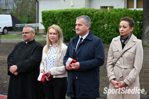 otwarcie_boiska_w_czurylach (20)