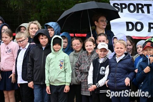 otwarcie_boiska_w_czurylach (4)