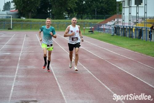 twardaskora16 (123)