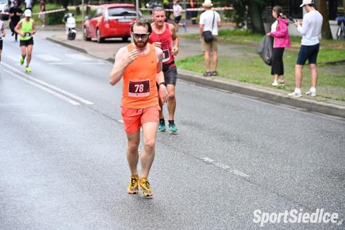 twardaskora16 (76)